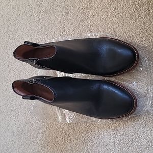 Madewell Brenner Black leather bootie sz.6.5